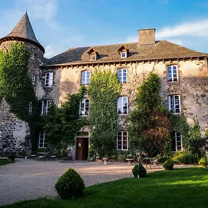 Bed & Breakfast Chateau De Taussac, Mur-de-Barrez